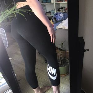 Nike leggings